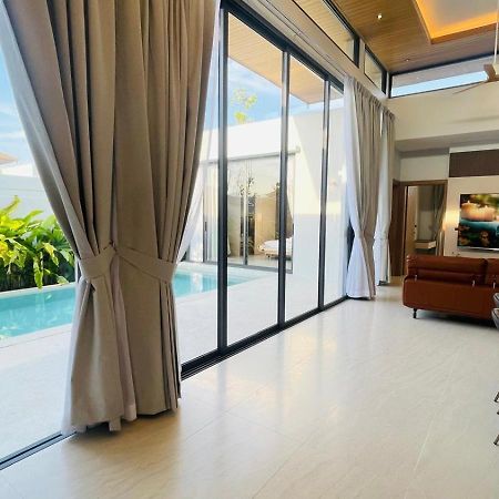 Villa Elara - Elegant 3Br Hideaway With Pool Concierge And Serenity Chalong Exterior foto