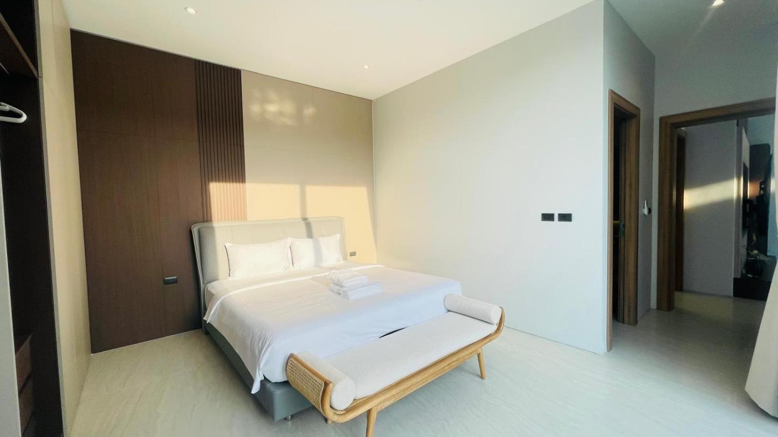 Villa Elara - Elegant 3Br Hideaway With Pool Concierge And Serenity Chalong Exterior foto