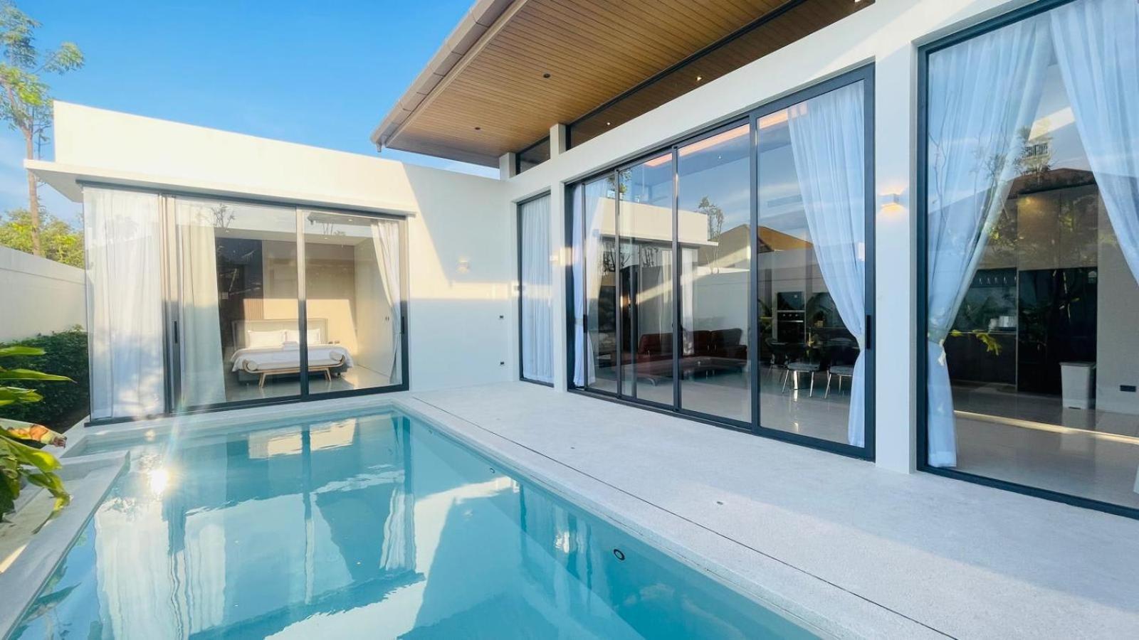 Villa Elara - Elegant 3Br Hideaway With Pool Concierge And Serenity Chalong Exterior foto