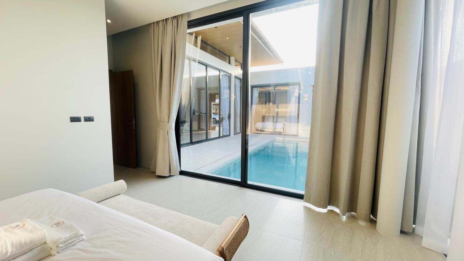 Villa Elara - Elegant 3Br Hideaway With Pool Concierge And Serenity Chalong Exterior foto